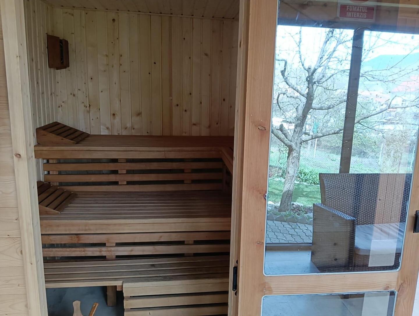 Cazare Casa Sandra Băile Herculane Esterno foto