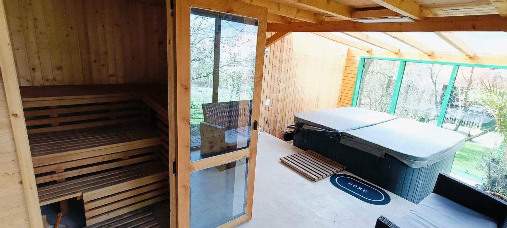 Cazare Casa Sandra Băile Herculane Esterno foto