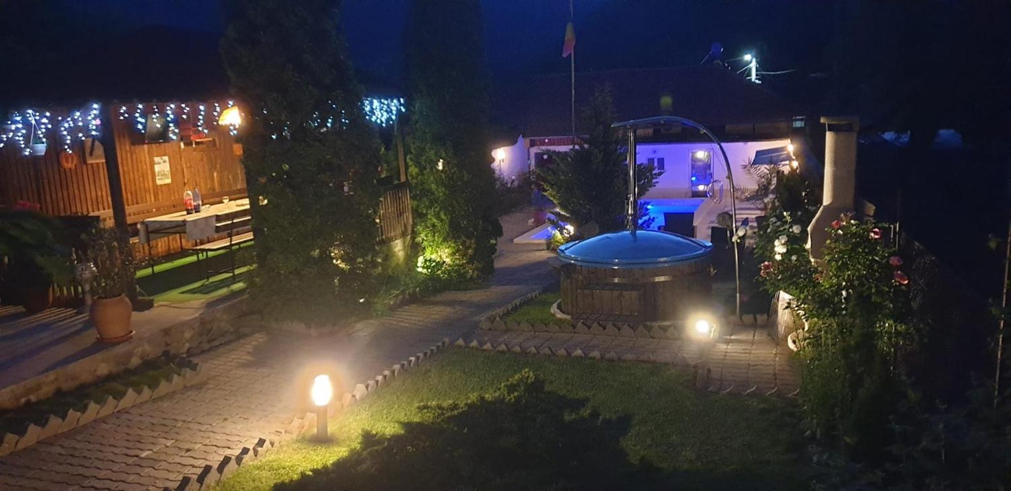 Cazare Casa Sandra Băile Herculane Esterno foto